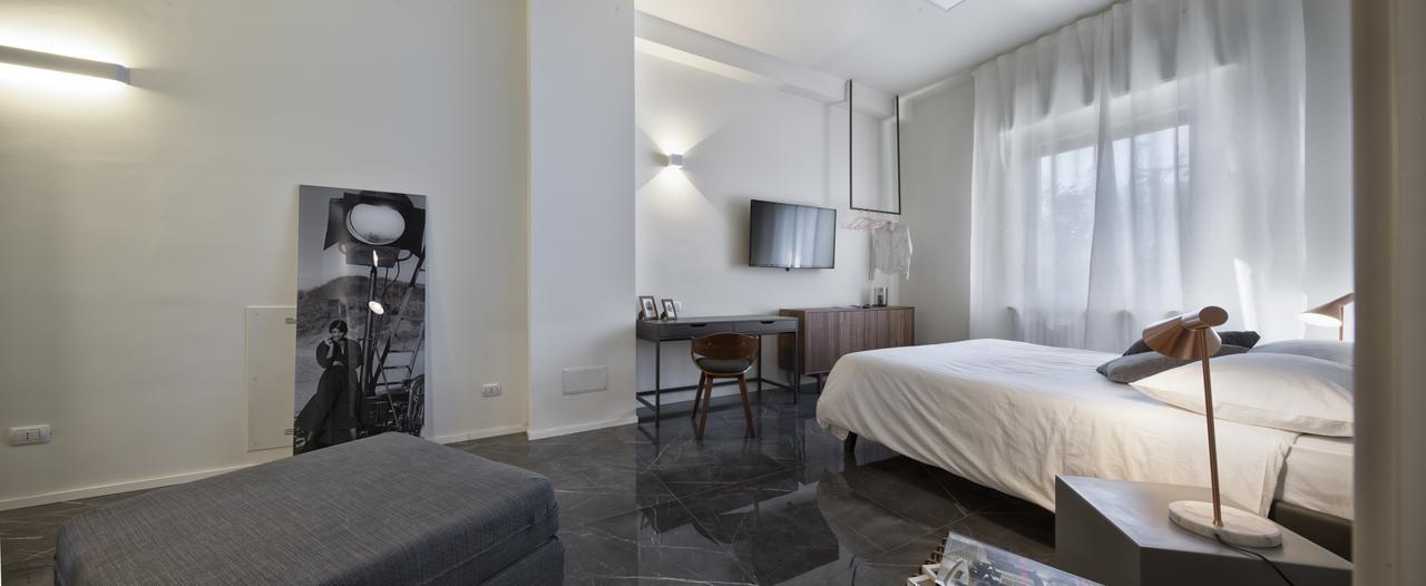 Suite Vogue Stazione Voghera Εξωτερικό φωτογραφία